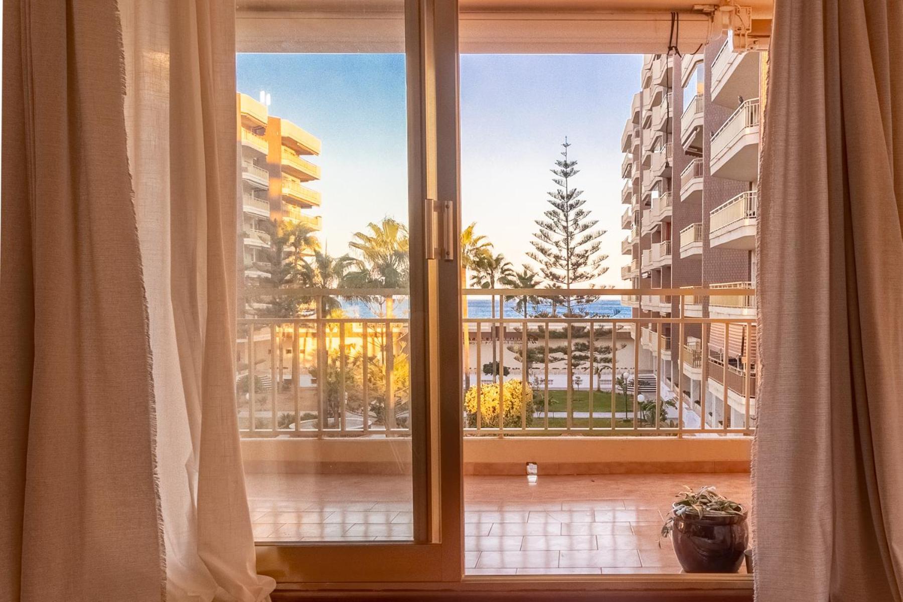 Apartamento Sofia Fuengirola Vistas Al Mar Atardeceres Magicos Exterior foto